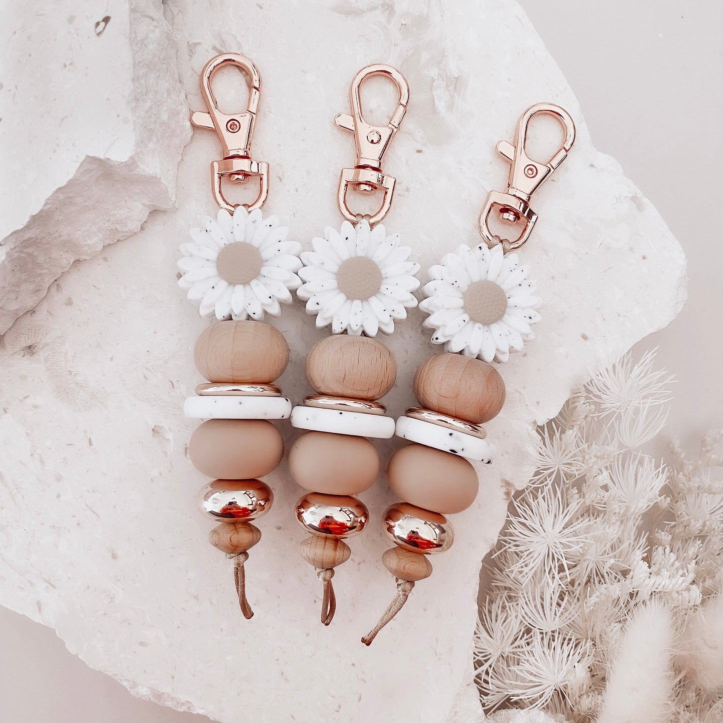 Lazy Daisy | Oatmeal Speckle Keychain KK Scents & Co.
