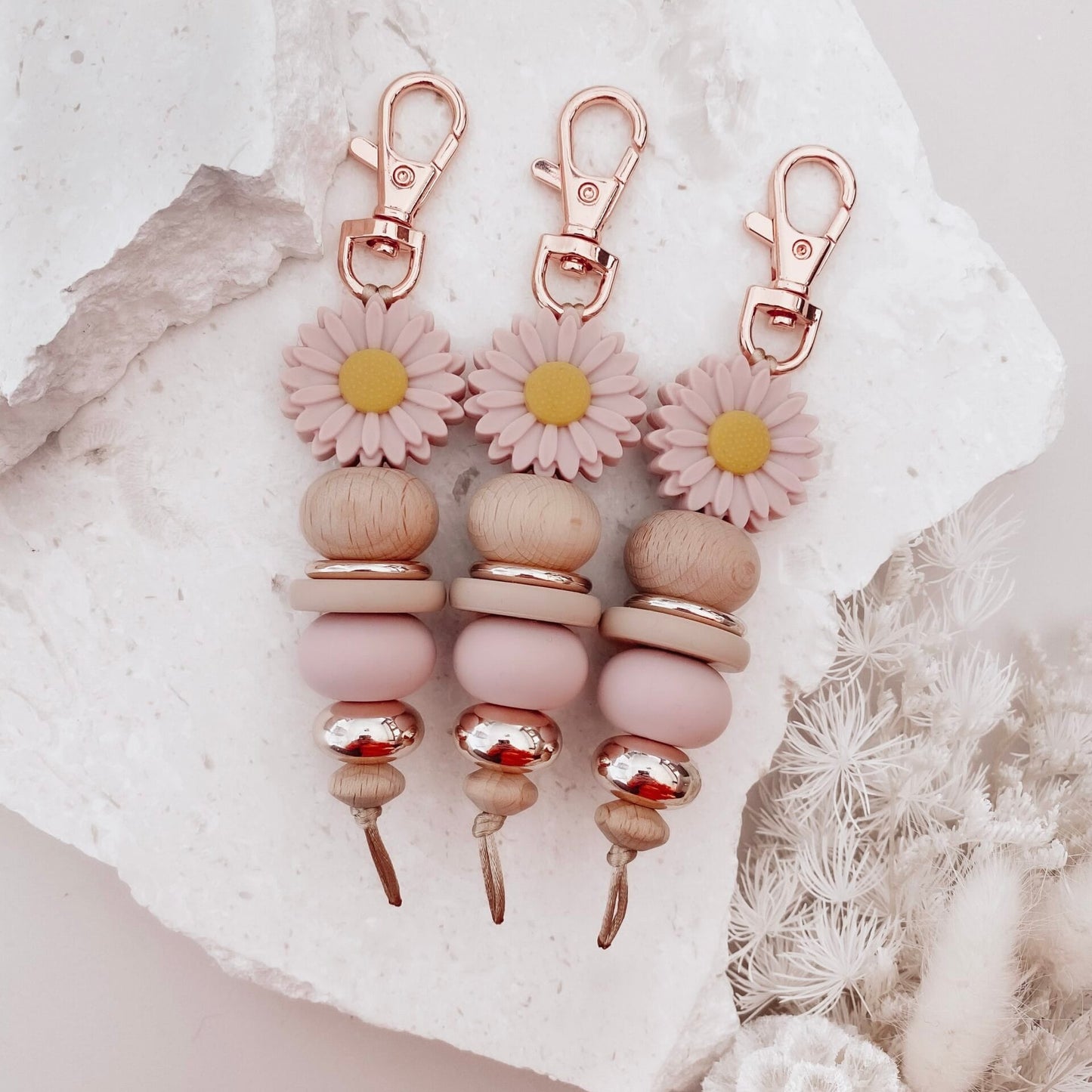 Lazy Daisy | Milk Tea Keychain KK Scents & Co.
