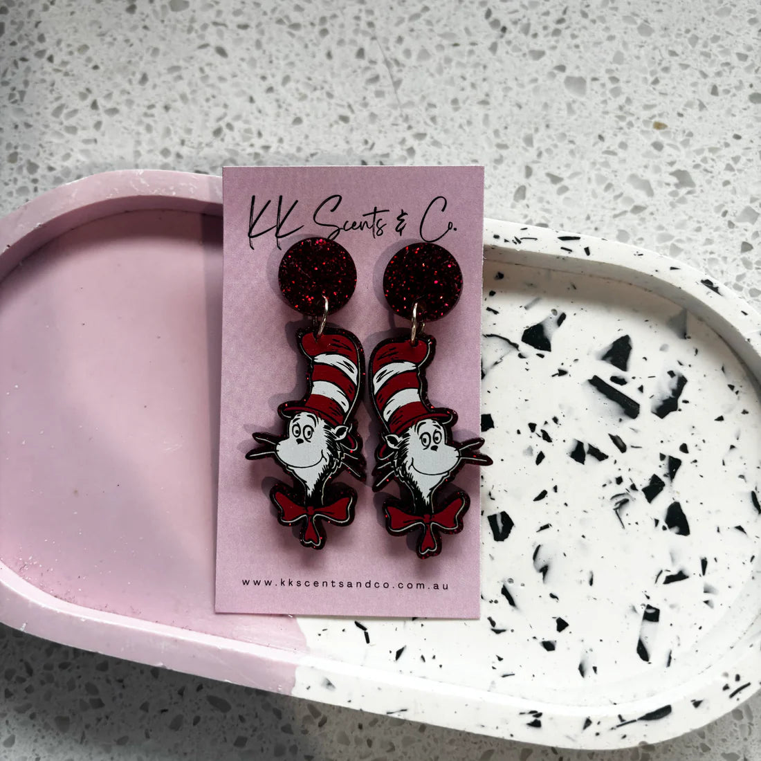 cat in the hat earrings