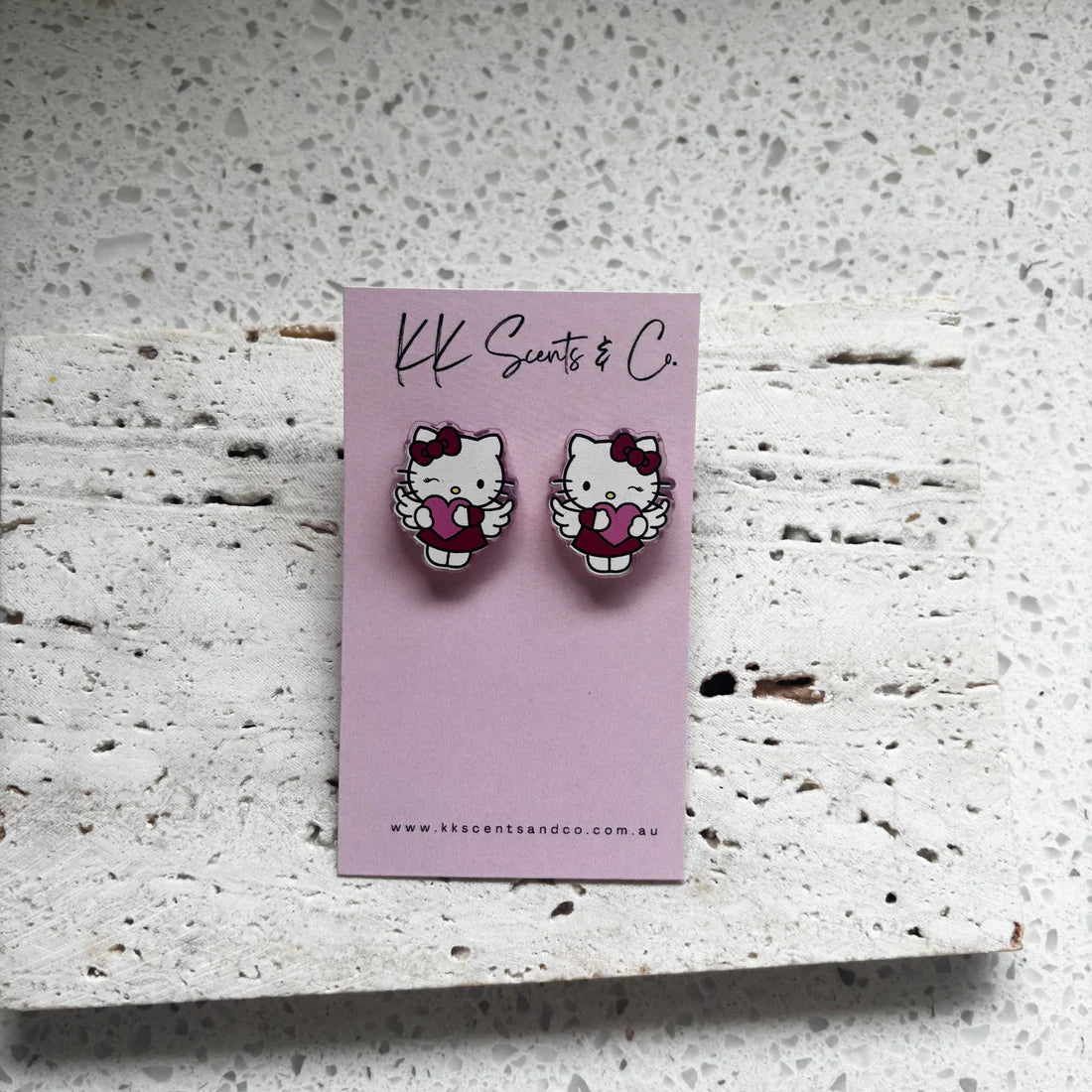 hello kitty studs
