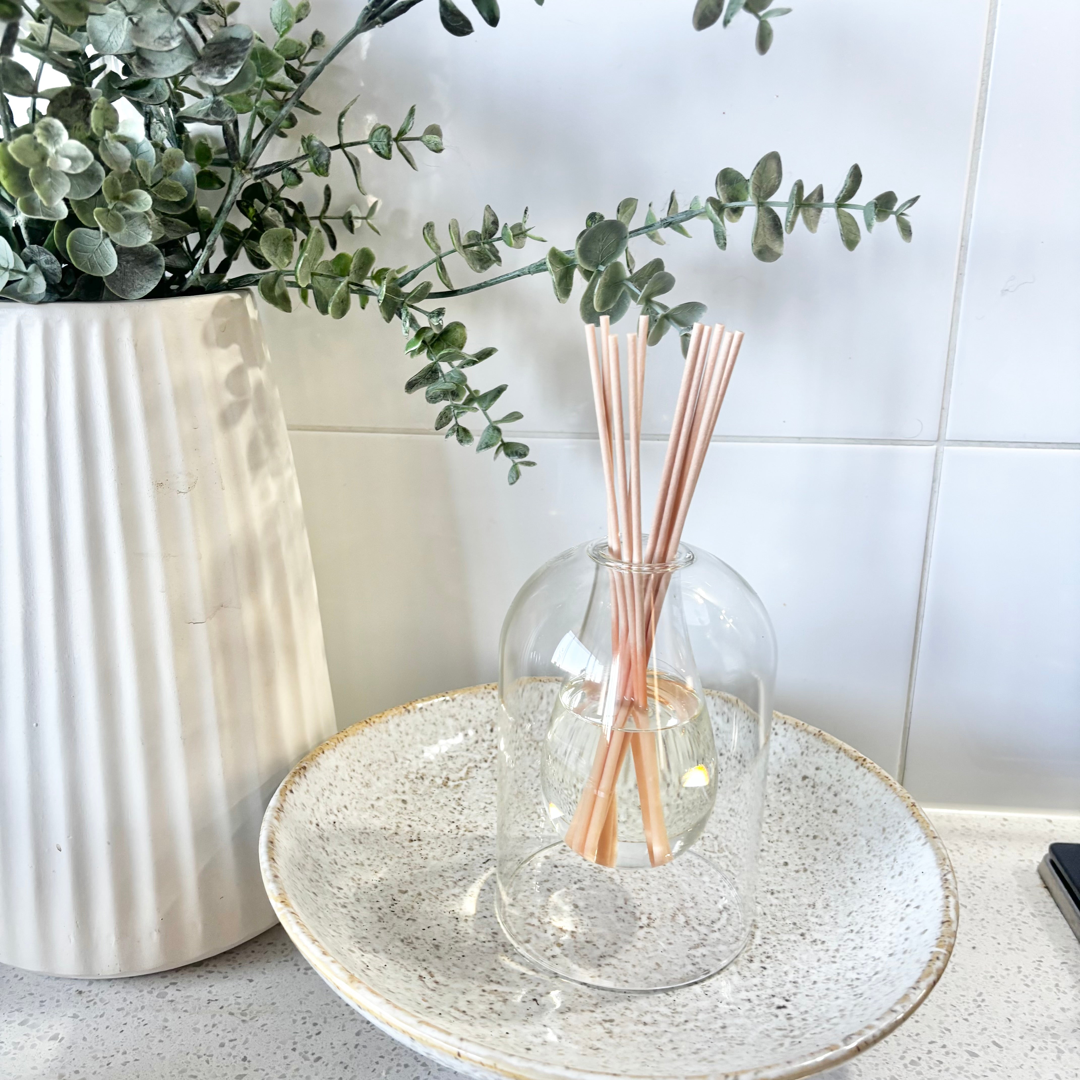 Luxe Floating Reed Diffuser – KK Scents & Co.