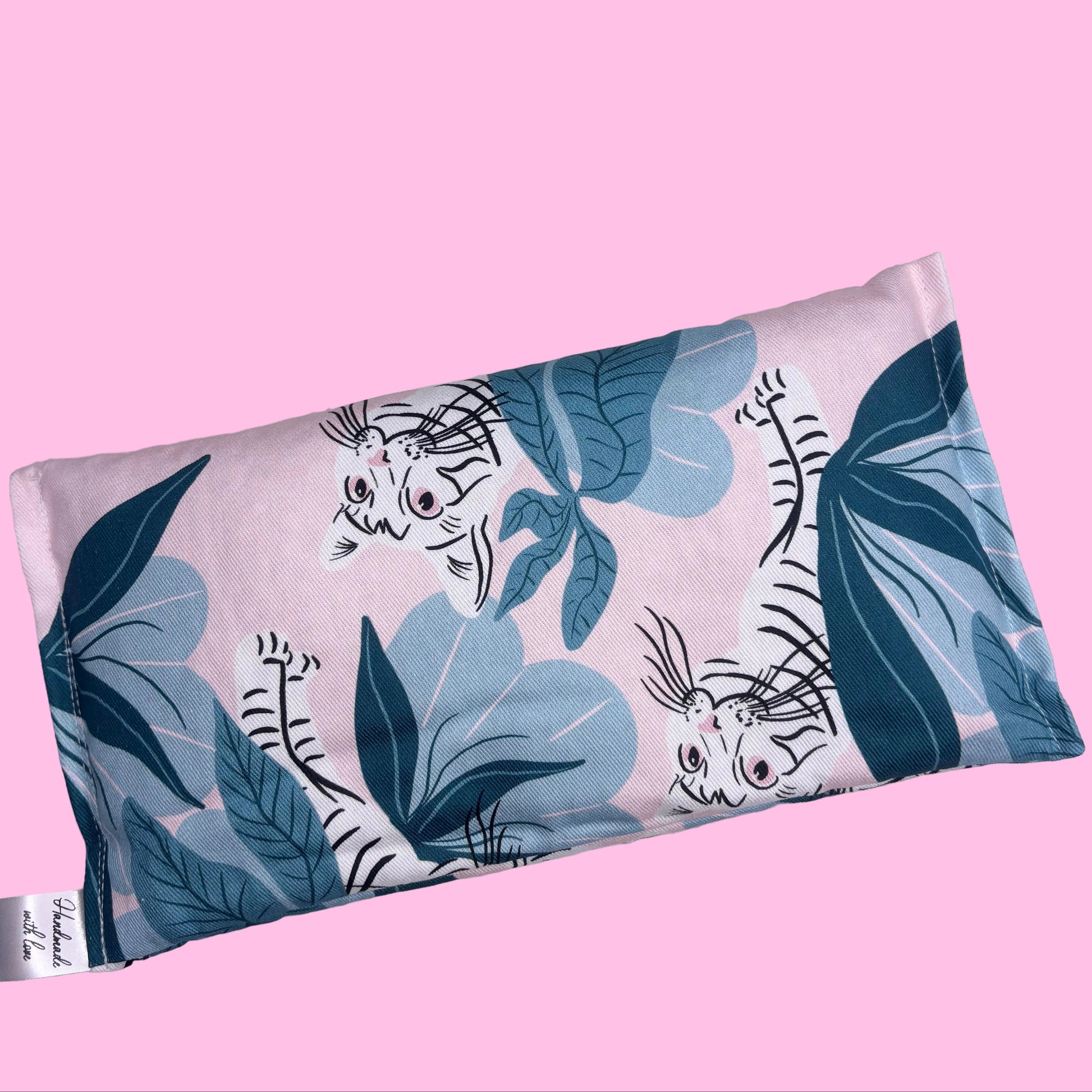 white tiger heat pack