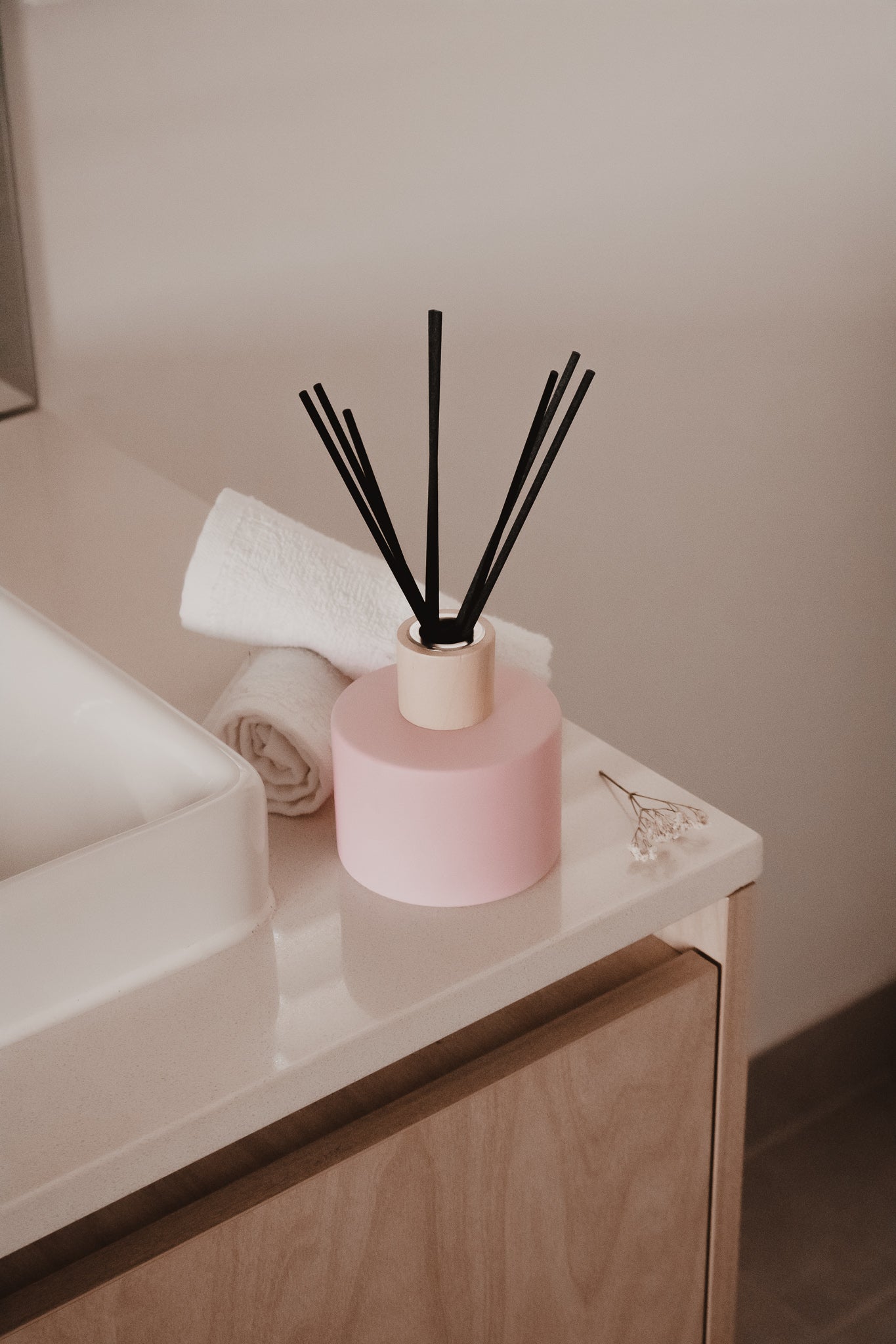Pink Candle & Diffuser Duo Set