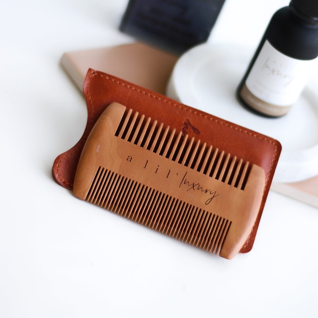 Luxe Beard Oil With Comb
